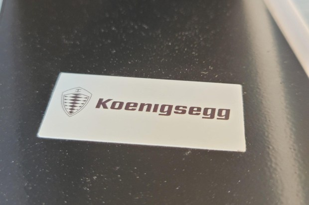 No Reserve: Illuminated Koenigsegg Sign