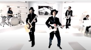 Big & Rich, “Lost in this Moment”