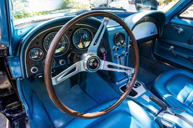1967 Chevrolet Corvette Coupe L71 427/435 4-Speed