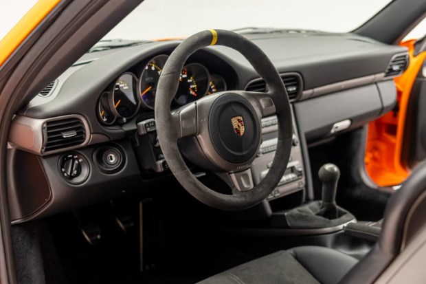 10k-Mile 2007 Porsche 911 GT3 RS
