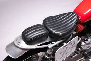 Royal Enfield Bullet 500 flat tracker by Frontwheel Motors