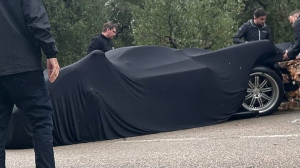 Horacio Pagani’s Rare Zonda Roadster Crashed During His Italian Tour