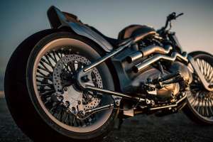 Twin-engine Royal Enfield Classic 650 by CW Zon at Mooneyes 2025